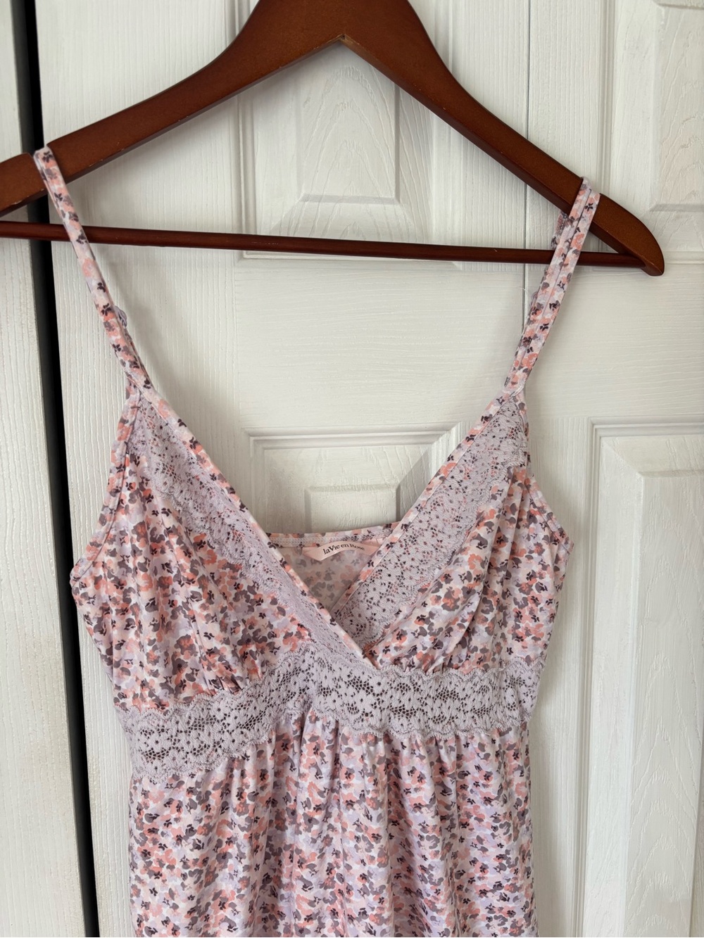 La Vie En Rose Floral Lace Nightgown Size Medium - Picture 5 of 12